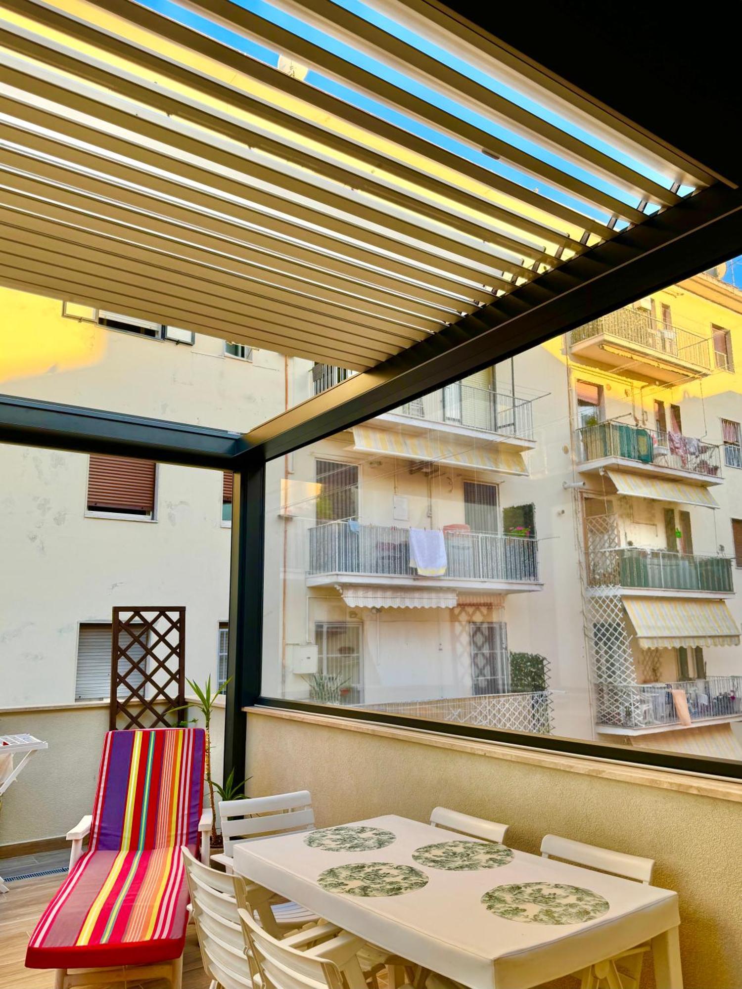 Pescara Centro Silenzioso E Confortevole Con Terrazzo Bioclimatico A 2 Minuti Dal Mare المظهر الخارجي الصورة